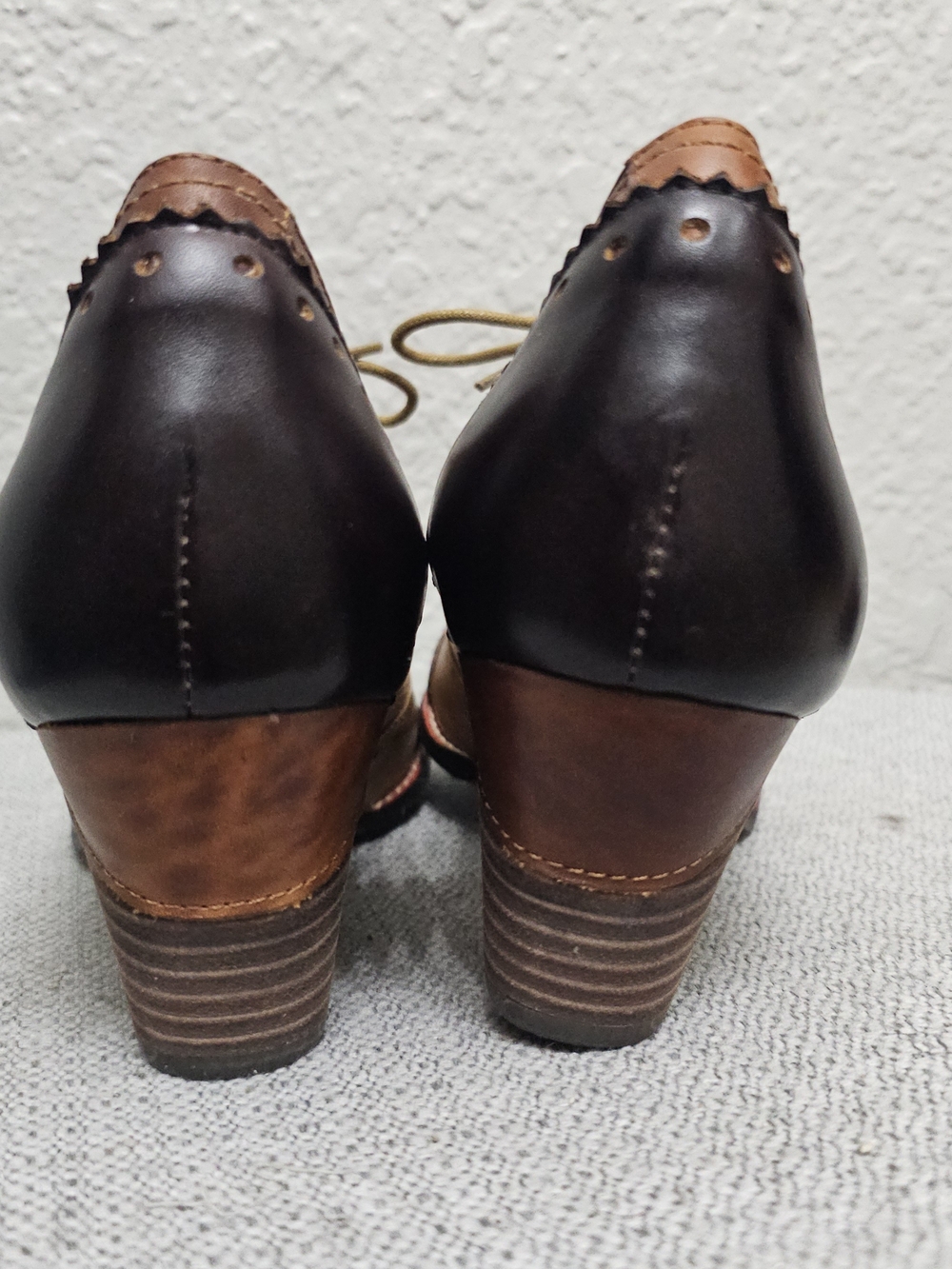 L'Artiste Bardot Oxford Heels EU 41 US 10 Brown Leather Perforated Lace Up - Picture 5 of 7